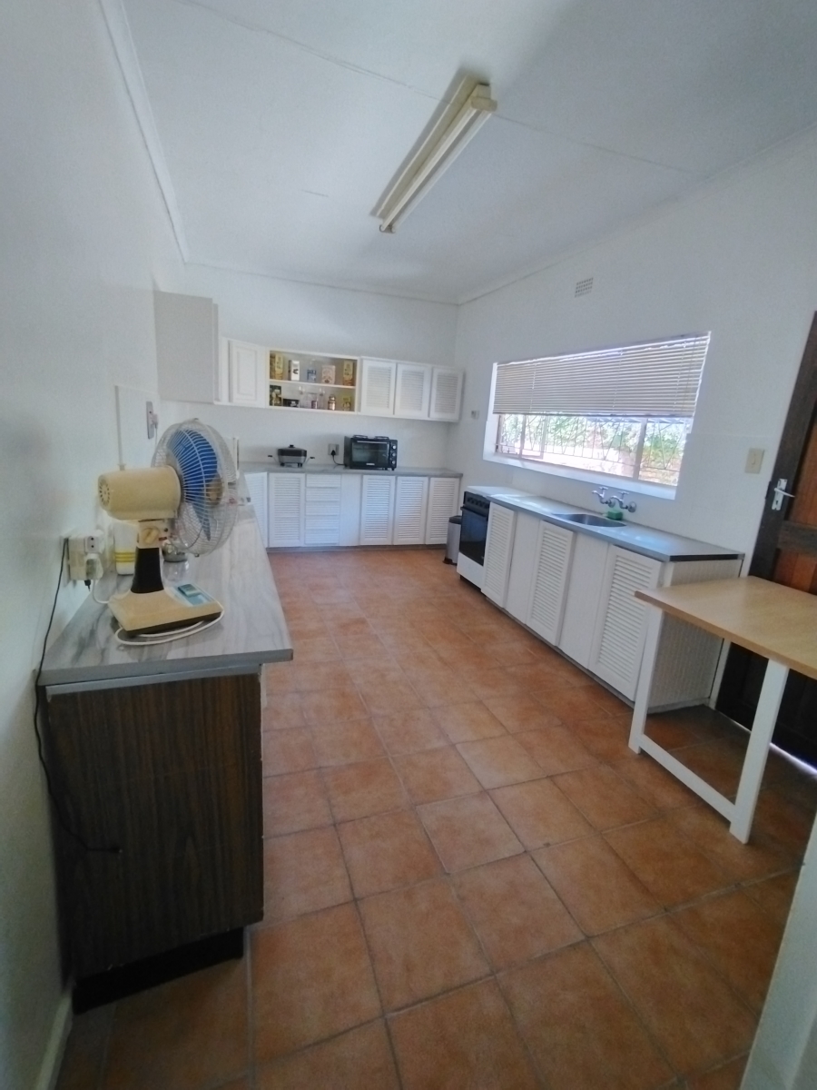 4 Bedroom Property for Sale in Jan Kempdorp Northern Cape